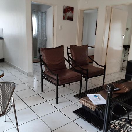 Sunshine Self Catering Apartamento Mbombela Exterior foto